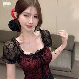法式泡泡袖方领蕾丝衬衫女夏欲甜辣妹一字肩网纱小上衣别致绝美