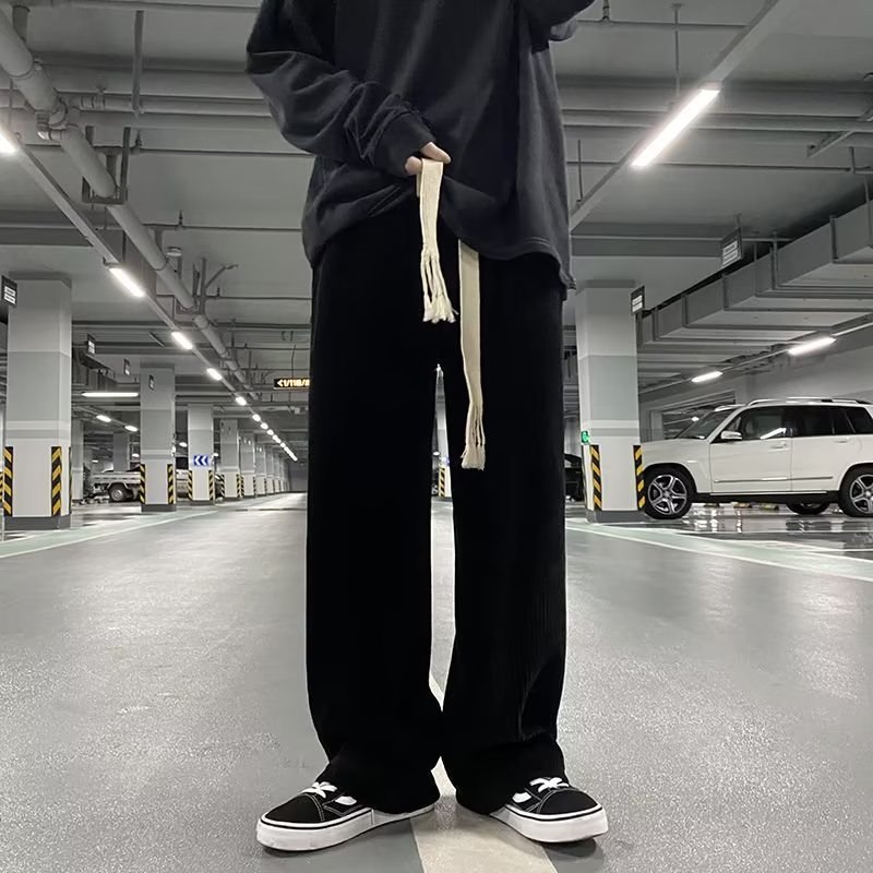 Pantalones deportivos negros de primavera y otoño para hombres sueltos rectos ins High Street Plus tamaño Pantalones anchos marca de moda drapeado pantalones Casuales