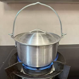 冰块桶;勺、调羹;汤锅