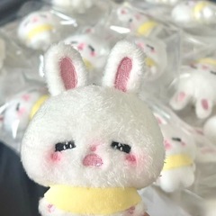 かわいいぬいぐるみバニーペンダントスクールバッグバッグペンダントインスタイル高価値人形キーホルダー