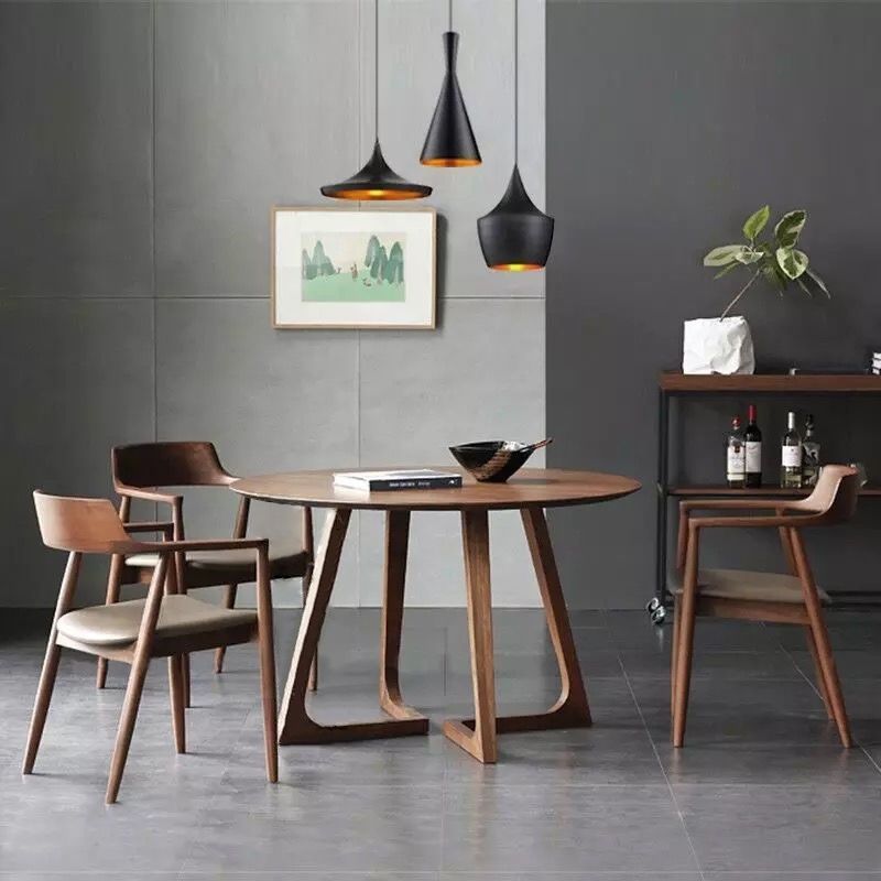 Nordic Light Luxury Solid Wood Round Dining Table Home Balcony Leisure Table and Chair Hiroshima Chair Combination Cafe Reception Negotiation Table
