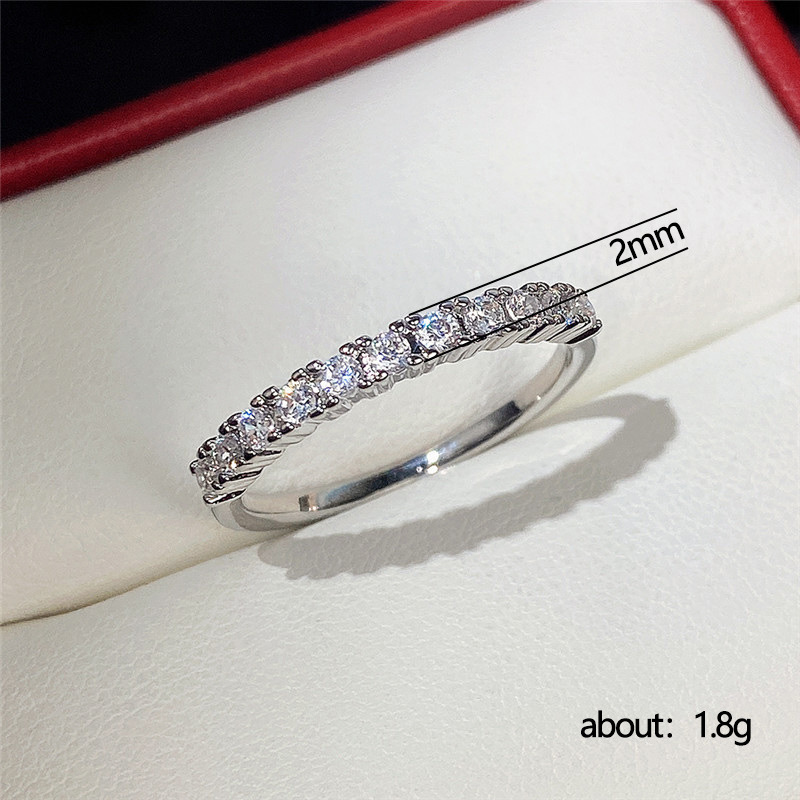 Fashion New Full Circle Full Inlaid Zircon Platinum Plated Copper Ring display picture 5