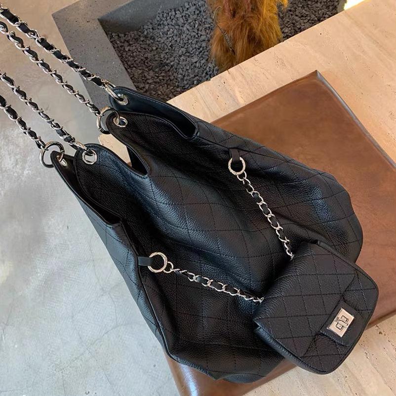 Sac à main en cuir de vache, couche de tête, petit treillis de diamant parfumé, chaîne, grande capacité, épaule pour les déplacements, nouvelle collection 2024_voghion.com