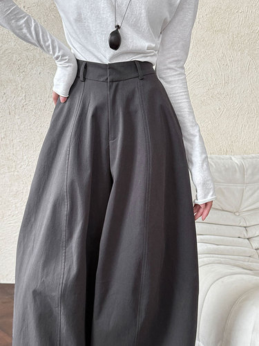 Luxi American retro three-dimensional cut work wide leg pants spring new straight pants, broken seam sickle pants, 1872