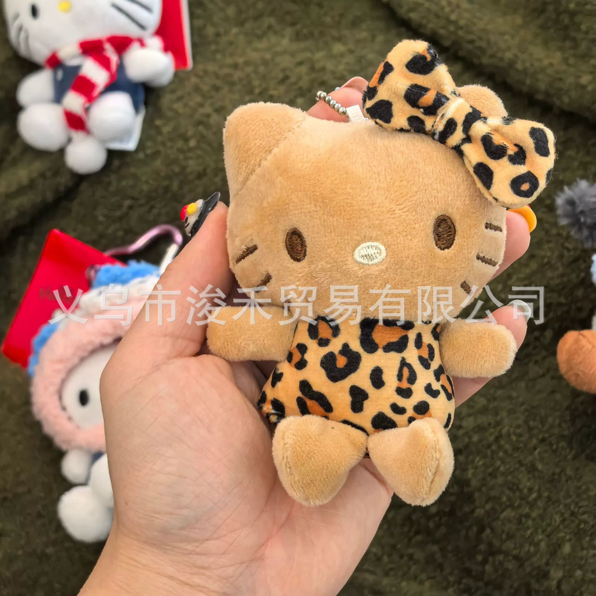 Плюшевый брелок-подвеска Hello Kitty, милый кукольный брелок для сумки, 11 см, легкий и прочный
