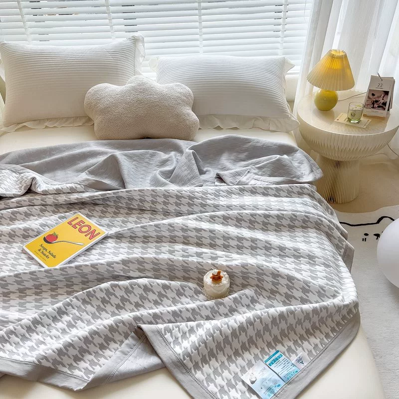 Knitted towel, summer children's thin cool duvet