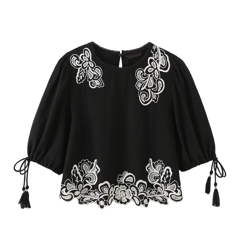 Cross-Border Women's Clothing 2026 Summer New Style Retro European and American Style Puff Sleeve Embroidered Lace Collar Tassel-Decorated Shirt Cross-Border Women's Clothing 2026 Summer New Style Retro European and American Style Puff Sleeve Embroidered Lace Collar Tassel-Decorated Shirt