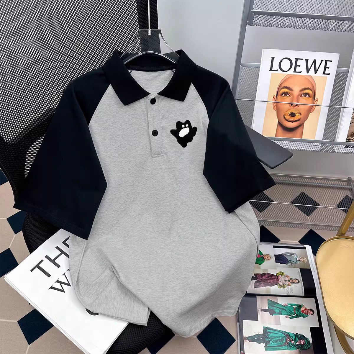 Y60 Patchwork Lapel Light Gray-Black Bear with Wide Mouth