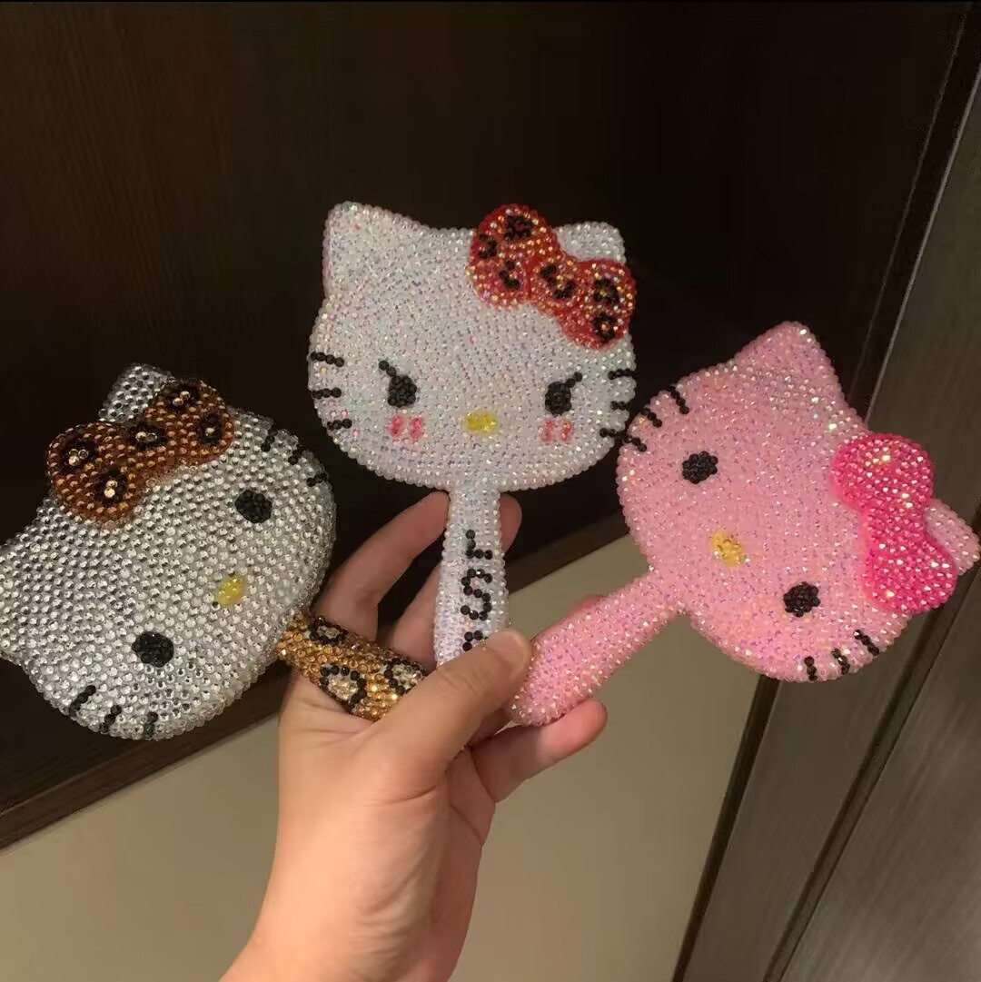 Espejo portátil Hellokitty Hello Kitty Mini espejo de maquillaje de mano Lucky Cat DIY Travel KtCat Espejo