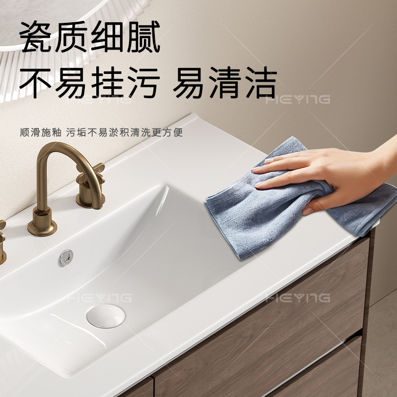 Exportaciones transfronterizas de cerámica de tres orificios de grifo en un baño gabinete de baño lavabo de inodoro certificación CE comercio exterior