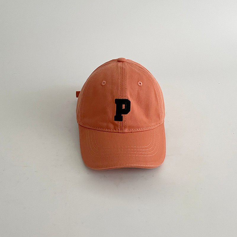 Coreano ins sombrero infantil simple letra P sombrero de béisbol para niños personalidad bebé moda versátil sombrero de lengua de pato moda