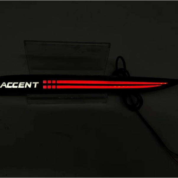 Aplicable a 22-23 acento moderno parachoques trasero luz acento luz de freno luz trasera Freno de conducción