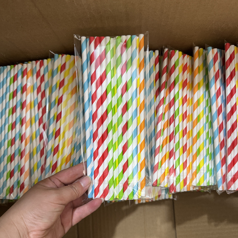 Inventario transfronterizo al por mayor paja de papel desechable paja de papel biodegradable paja de color rayas paja suministros de fiesta