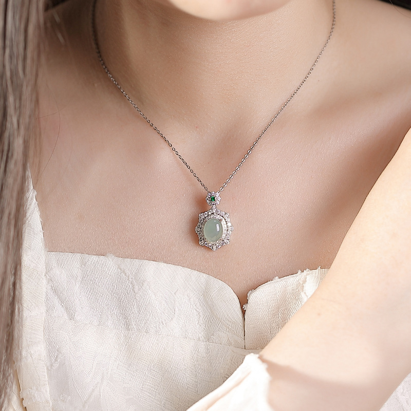 Mặt dây chuyền hình bầu dục ngọc bích xanh mạ bạch kim S925 — Mặt dây chuyền đơn (không có dây chuyền)