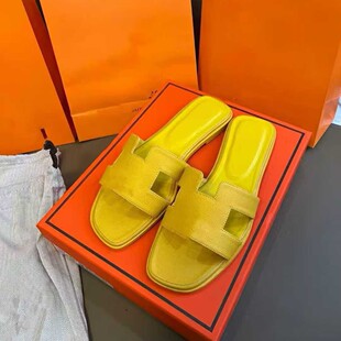 �羳h��ĸƽ����ЬŮ�⴩һ���ϕr�аٴ�ɳ������Ь �ļ�