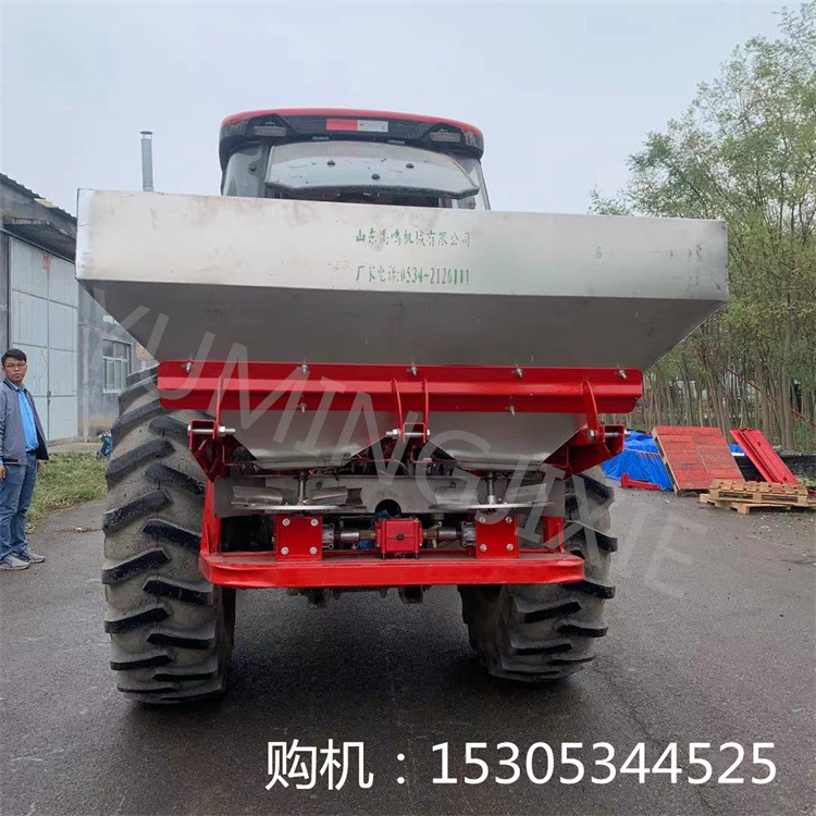 厂家供塑料桶撒肥机 颗粒肥粉末状化肥拖拉机带撒肥机撒肥料机器