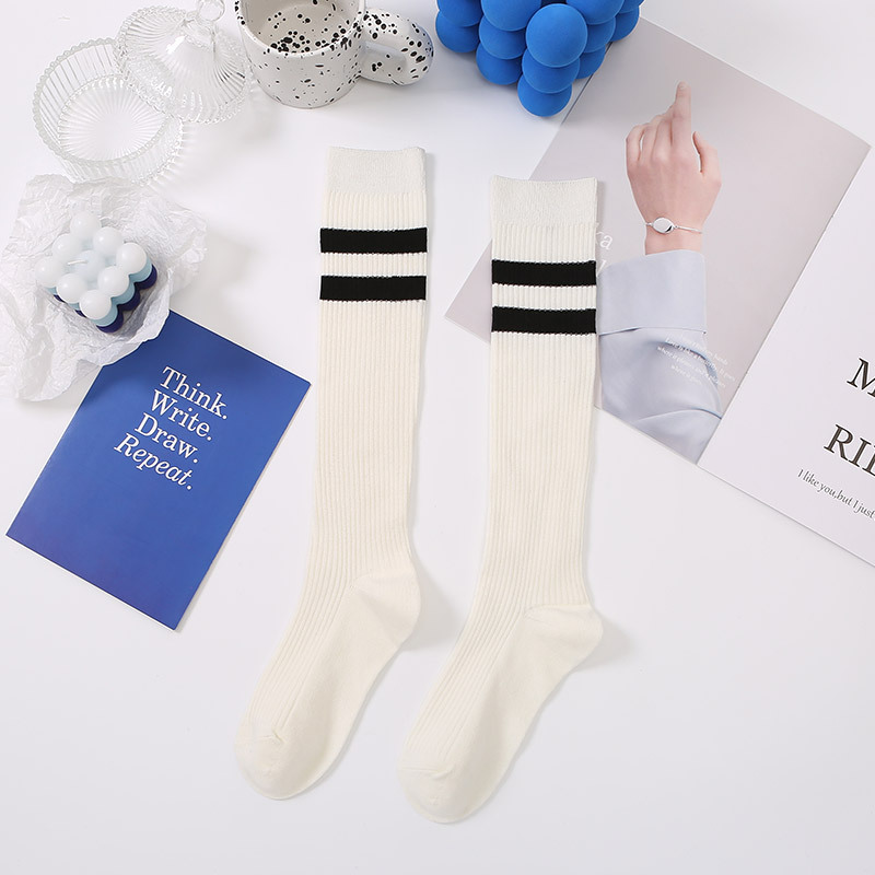 Calcetines de becerro de las mujeres ins medias de rayas de dos barras de moda primavera y otoño estilo universitario japonés JK calcetines altos de rodilla
