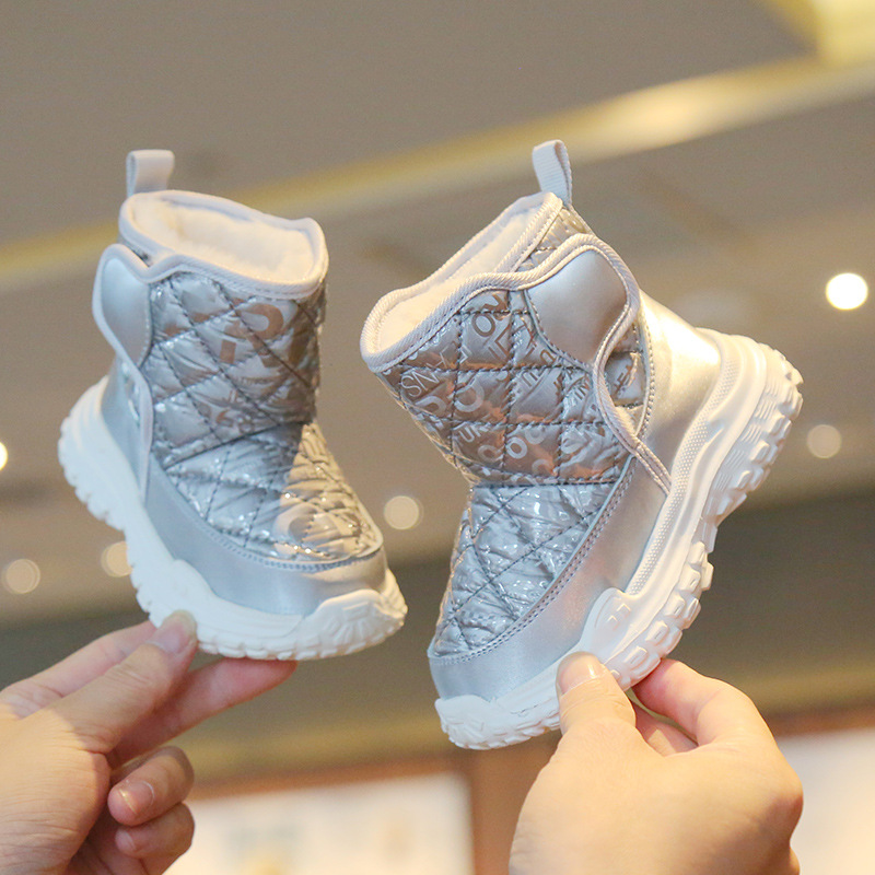 Botas de nieve para niños engrosadas con forro polar de Velcro alto de color sólido zapatos casuales acolchados de algodón cálidos botas acolchadas de algodón para hombres y mujeres