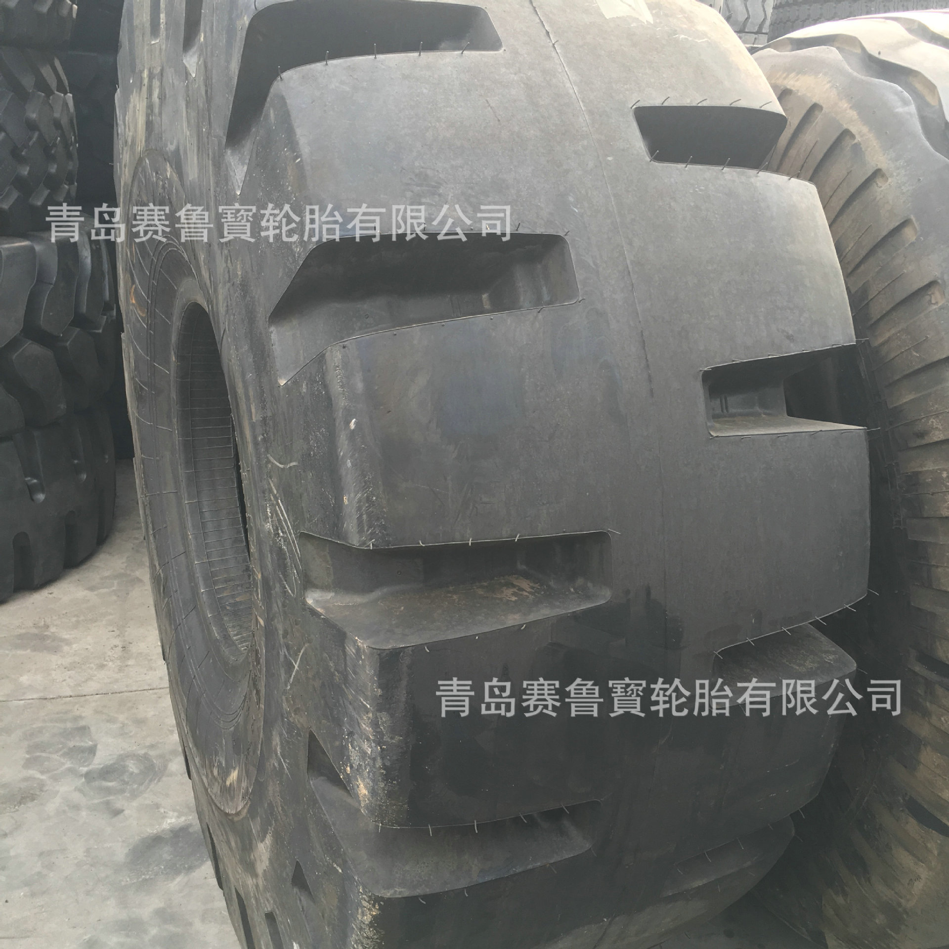 工程机械70装载机轮胎  29.5-25  L5S 花纹  加深花纹