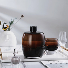 【現品】ワインセットウイスキー赤茶色ワイン樽サンプル間ワインキャビネットレトロなワイングラスの置物