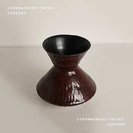居民红色陶瓷花瓶摆件侘寂风宿软艺术复古风装饰品家大漆花器小众
