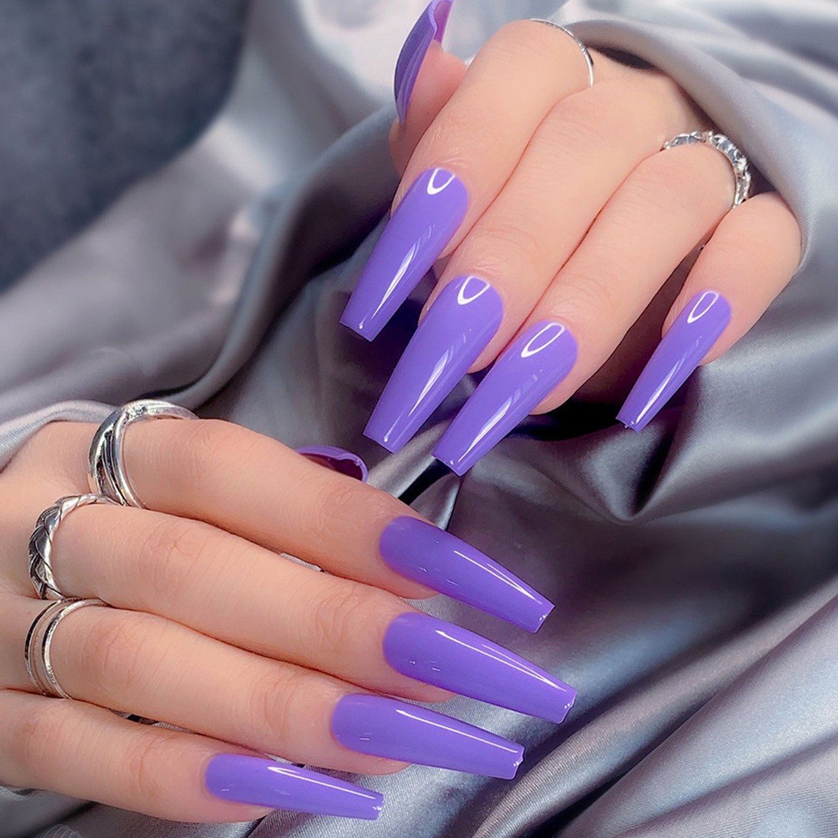 Venta caliente transfronteriza de uñas postizas de color sólido, uñas de color, uñas de uñas cuadradas de longitud media, al por mayor