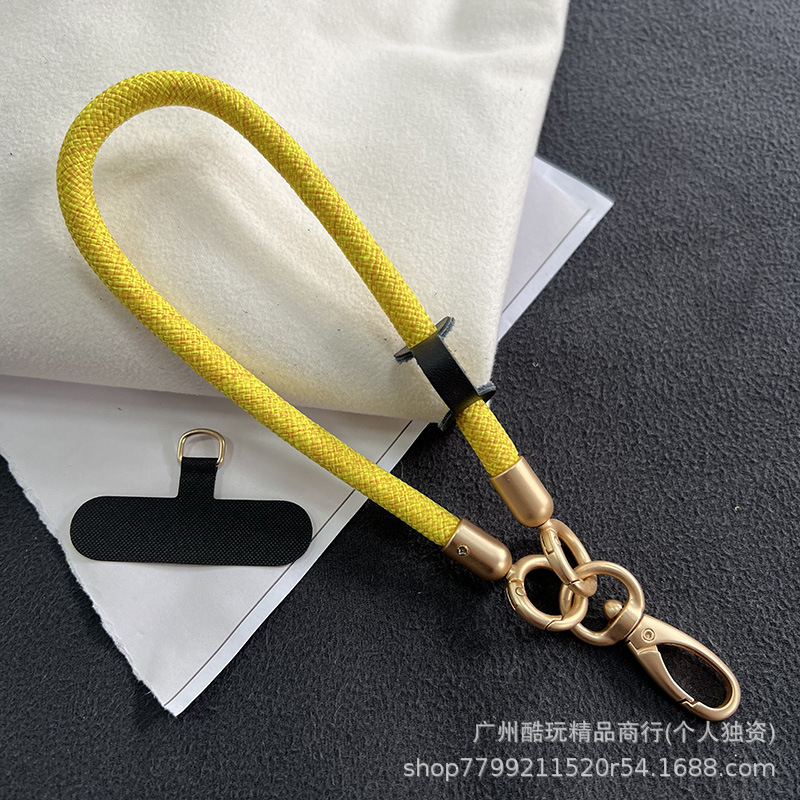 39#노란색과 빨간색 가는 선