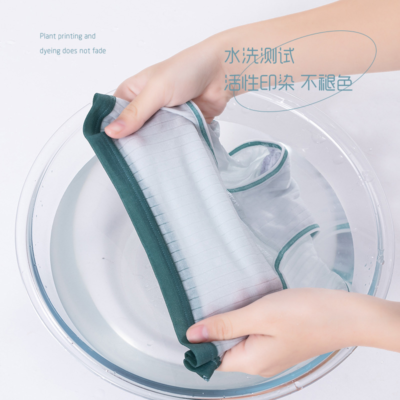 Japonés simple Niñas Ropa interior primavera y verano delgada cintura media cadera algodón transpirable antibacteriano entrepierna ropa interior de mujer en stock