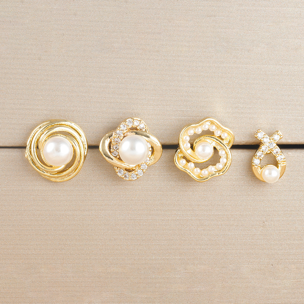 4g Weight 304 Stainless Steel Ear Needle Material Artificial Pearls, Zircon Inlay Material Drop Earrings, Ear Studs Classification 1 Piece Quantity Daily, Street Occasion 304 Stainless Steel Material Geometric Pattern All Seasons Season Women's Gender Plating Design Elegant, Classic Style Style 1 Piece Elegant Classic Style Geometric Bee Plating 304 Stainless Steel Artificial Pearls Zircon Drop Earrings Ear Studs 4