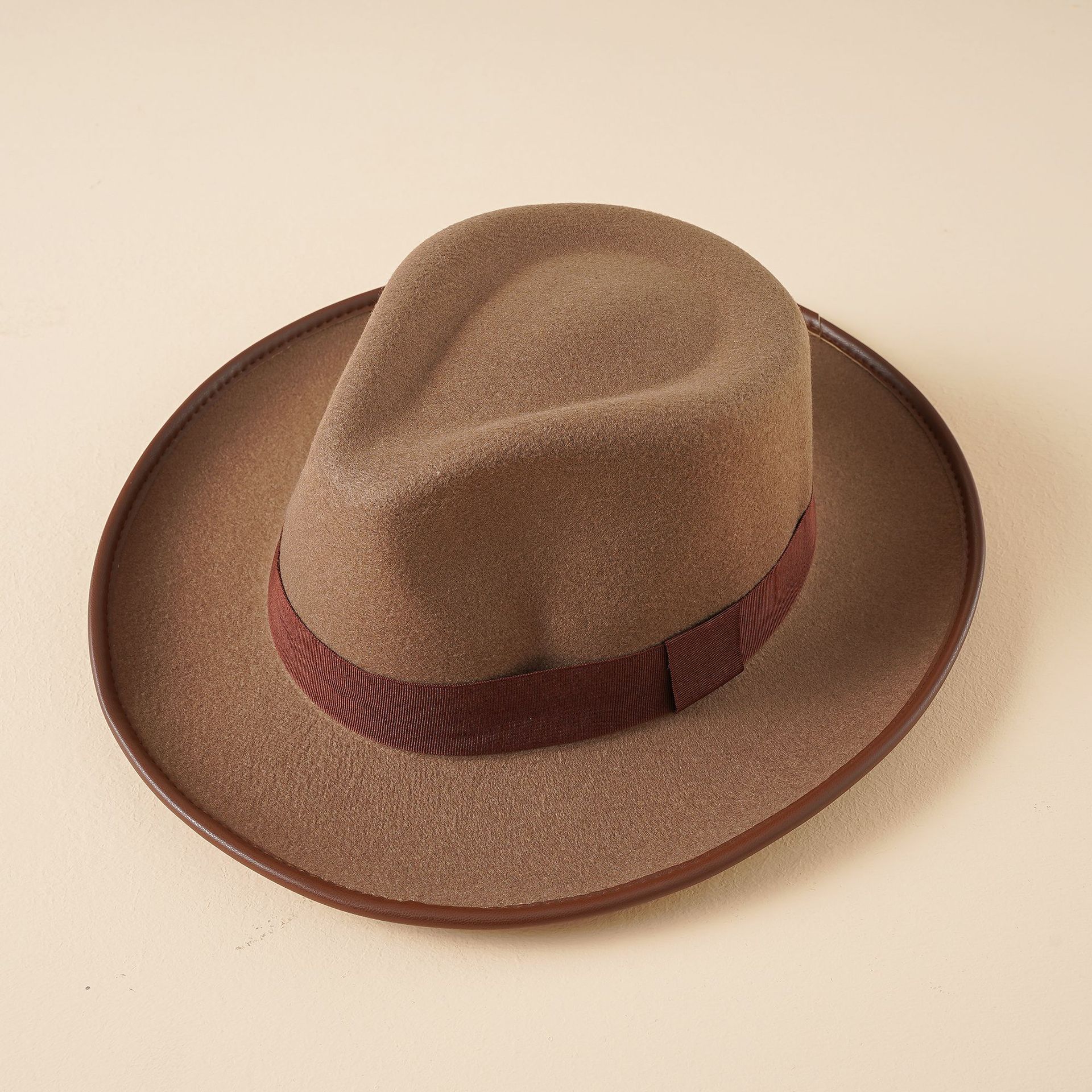 Europa y América más el tamaño de otoño e invierno de los hombres del todo-Partido sombrero británico retro casual moda al aire libre dragón y Fénix sombrero de fieltro