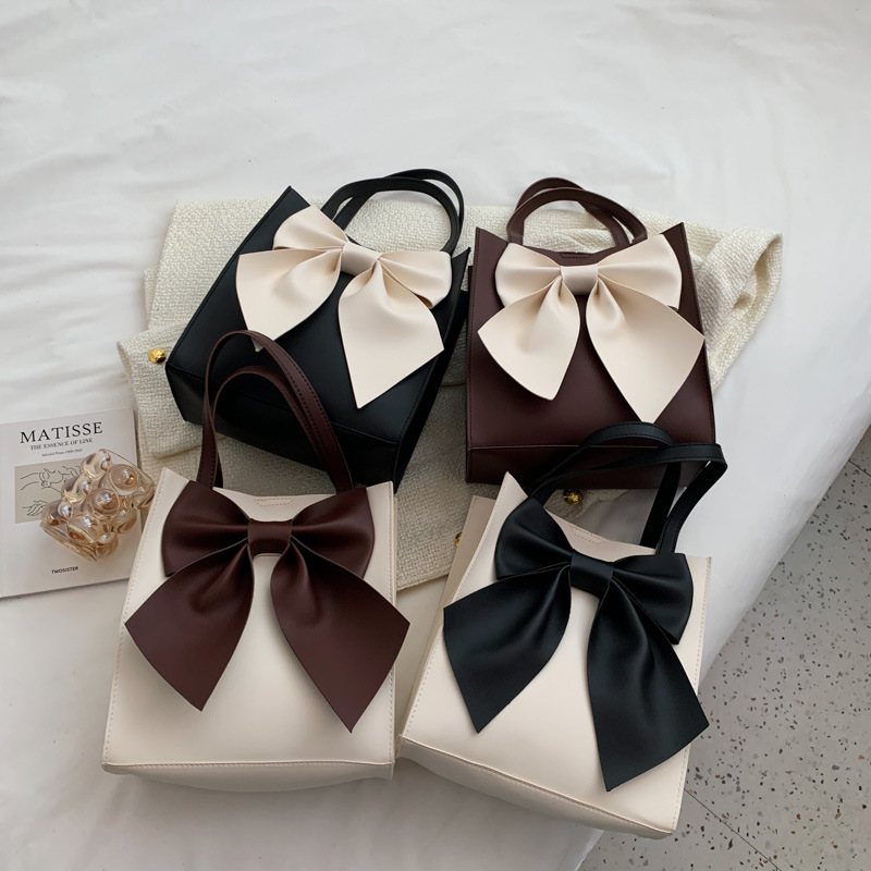 Casual, Travel Occasion Women's Medium Pu Leather Bow Knot Streetwear Square Magnetic Buckle Handbag