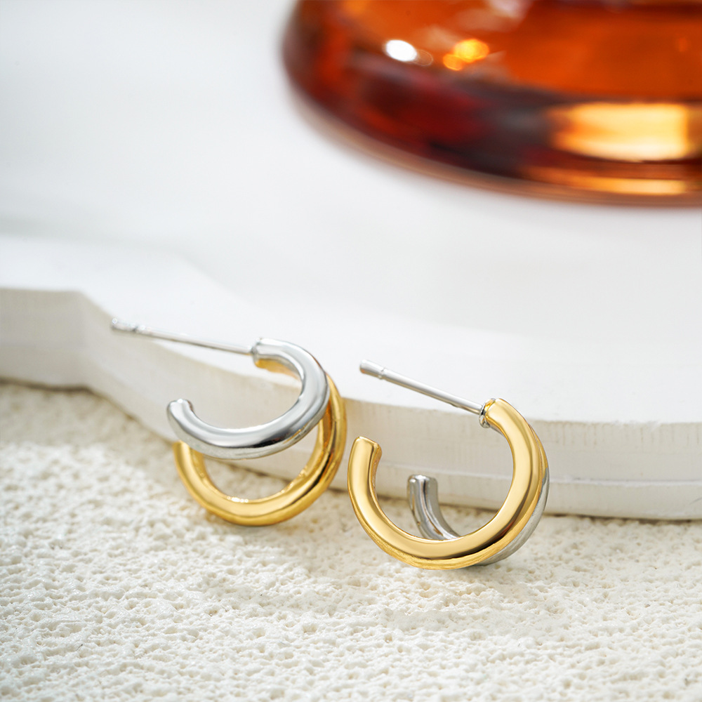 1 Pair Geometric Classic Style Commute Copper Mixed Metal Plating Earrings Ear Studs display picture 5