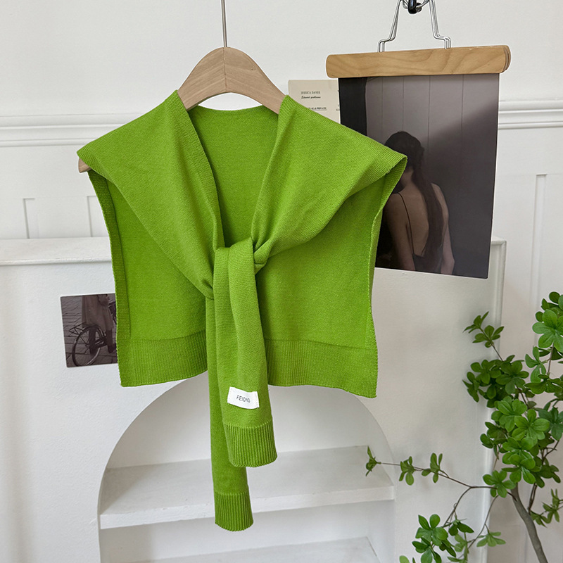 Versión coreana del chal de punto de color sólido, ropa de moda de alta gama, aire acondicionado, protección del cuello, protección solar, chaleco pequeño, bufanda cálida