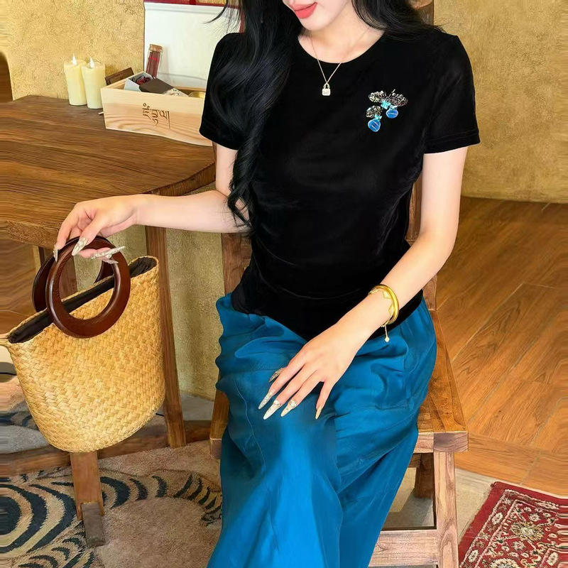 New Chinese-Style Retro Round-Neck Velvet Top with Lace Embroidery on the Back, Blue Balloon Shirt, Exquisite Summer 2026 Shirt