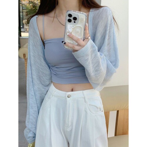 Ice-silk knitted sun-proof cardigan: Short, sheer design—perfect for pairing with a slip dress in summer; also serves as an air-conditioned shawl or lightweight jacket.