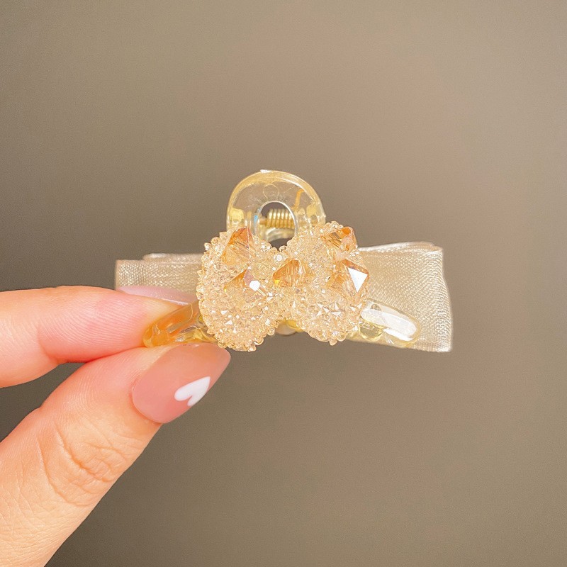 샴페인 컬러 나비 하나