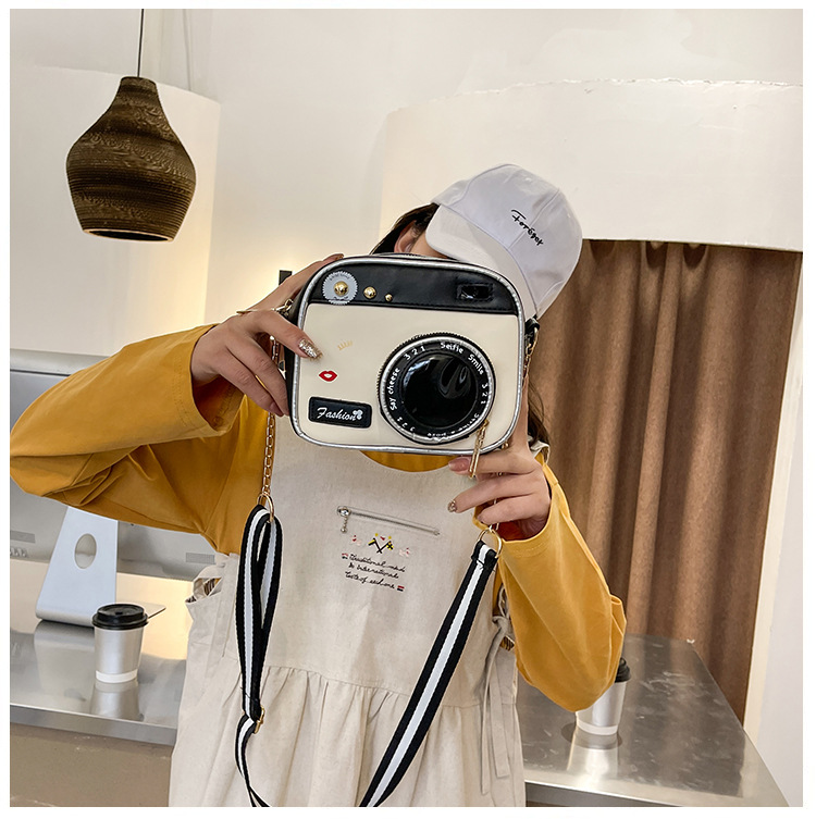 554g Weight Polyester Lining Material Zipper Closure Type Single Shoulder Strap Strap Type Camera Bag Bags Type Casual, Daily Occasion Polyester Material Geometric Pattern All Seasons Season Unisex Gender Cute Style Square Shape Pink, Red, Black Color Medium Size Unisex Medium Geometric Square Zipper Camera Bag 6