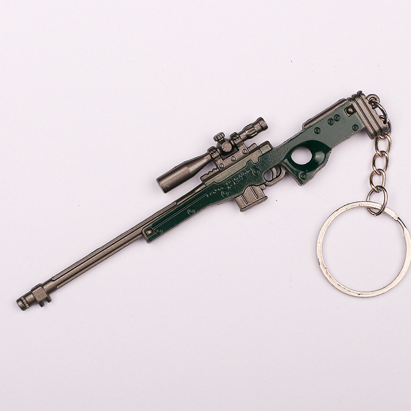 鶏のキーホルダーを食べて、息を止めて、周辺の三級フライパン98kawm武器模型の置物12cmの景品を求めます。|undefined