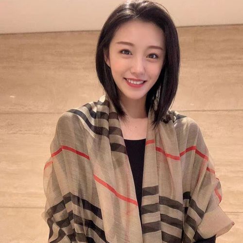 Classic Plaid Scarf Women's Summer Lightweight Imitation Silk Wool Shawl British All-match Chiffon Scarf High-end Mulberry Silk Necktie