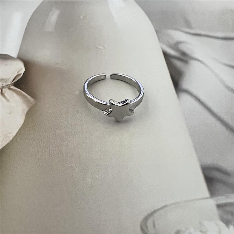 Stackable Plain Band And Tiny Cubic Zirconia Ring Set In Minimalist European Style. Perfect For Work, Daily And Casual Wear. Hypoallergenic And Tarnis_voghion.com