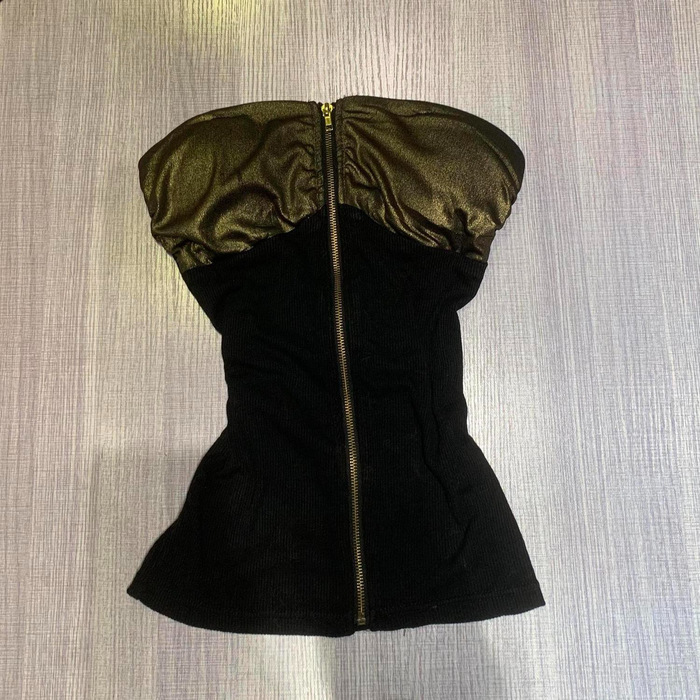 Japanese retro gal-style black and gold backless strapless top with ring detail and zipper, Y2K sexy slim-fitting short summer top.