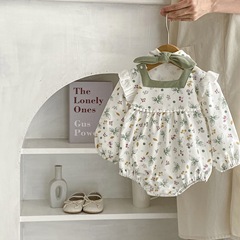 2023 Autumn Clothes for Infants and Toddlers 0-3 Years Old Baby Girl Leaf Flower Print Small Flying Sleeve Long Sleeve Harness Sweet Romper Suit