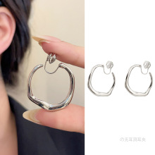 �䵭�L���s�yɫC�ζ�Ȧ���Ů���|ͨ�ڂ������n�o�������A����P