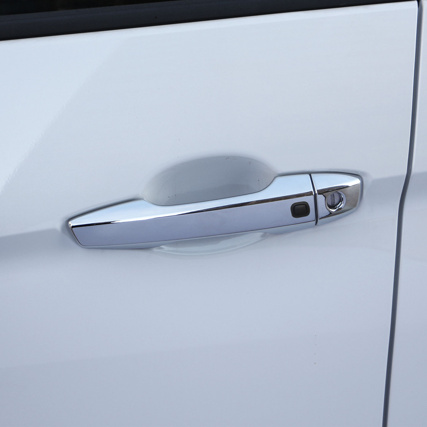Suitable for 18-26 Mitsubishi Xpander Handle Door Bowl Protection Door Handle Sticker Modification