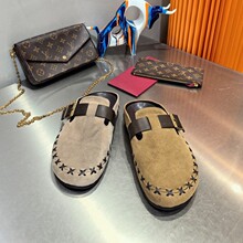 �W��վGŮЬ26�����r��ײɫܛţ�SƤƴ�RƤ�A�^���eƽ�װ��^��Ь