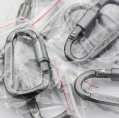 高品質アルミニウム合金登山ボタンD字形型快掛太掛けボタンd字型登山ボタン多機能快掛