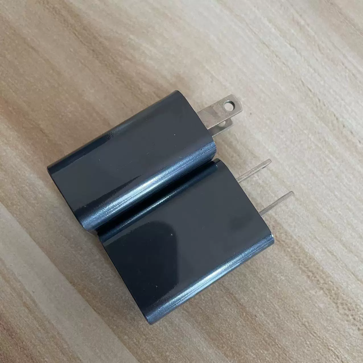 5V2A charger applicable to the US -European -European regulatory charging head 3C certification small home appliances adapter USB charger