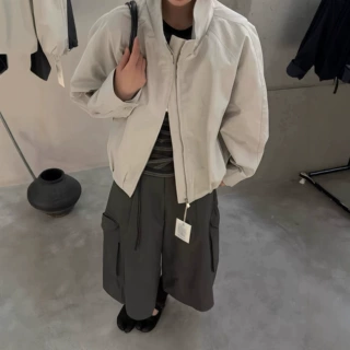 高级感立领工装短外套女2026秋季新款宽松减龄小个子拉链夹克上衣