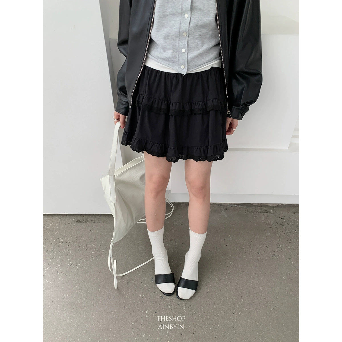 [Нет возвратов и обменов] Женская юбка-кейк в стиле "гирли", белая юбка с дизайнерским кружевным декором, короткая юбка А-силуэта.