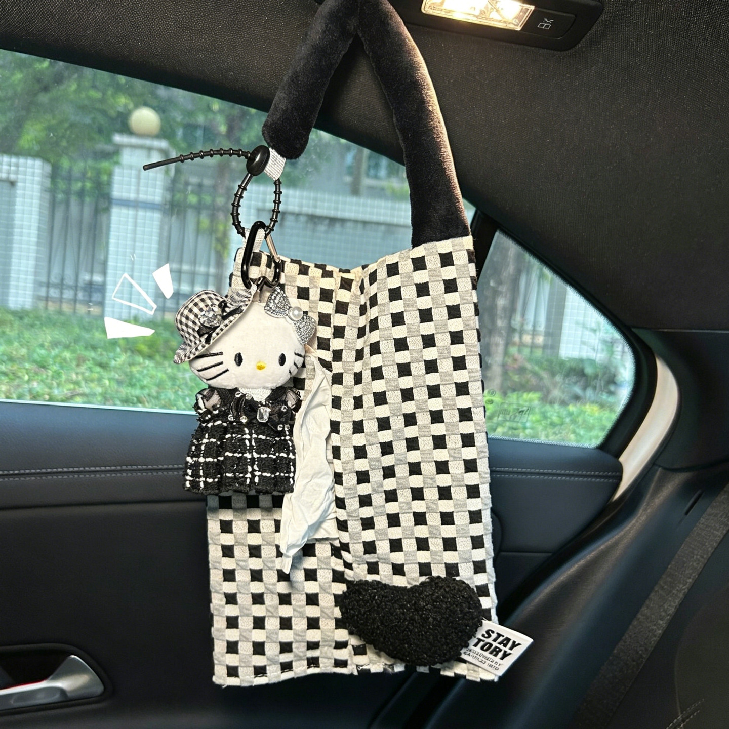 Chanel-Style Heavy-Duty Kt Cat Car Tissue Box Hanging Type High-End Leather Tissue Bag for Women Car Interior Tissue Hanging Bag